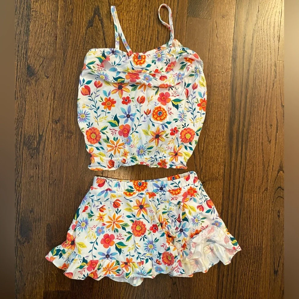 Children’s Place- size 5T cotton blend Tank Top & Skort Set - rainbow floral